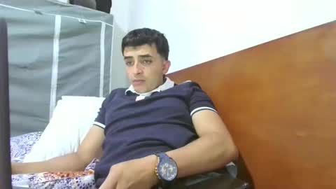 Snapshot of xvibe_hotx_x chatting on March 2026 05:42:01 PM Jackee online show from March 2026 05:42:01 PM