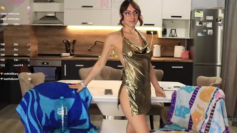 FrancyStepmom and YStepson    INTERESTED IN A GIRL-GIRL COLLABORATION  TEXT ME HERE  or INSTAGRAM online show from November 2025 01:03:01 PM