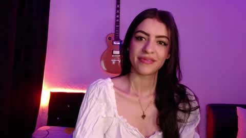 Snapshot of xx_johnson_xx chatting on October 2025 03:14:02 AM VALE online show from October 2025 03:14:02 AM