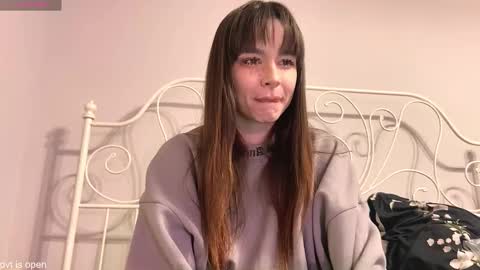 Lily online show from January 2026 10:33:02 PM