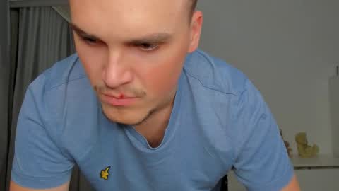 raul online show from November 2025 08:41:02 PM