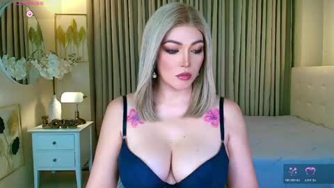 Snapshot of xxbedroombeautyxx chatting on May 2026 11:21:02 PM MISS NATALIA online show from May 2026 11:21:02 PM