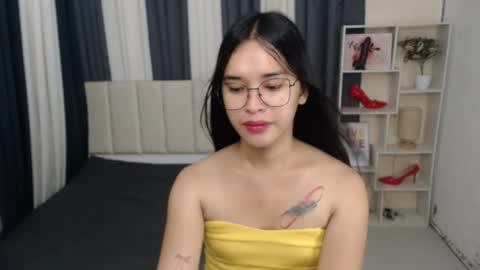 Snapshot of xxbigcockchloexx chatting on October 2025 11:51:02 AM CHLOES ROOM online show from October 2025 11:51:02 AM