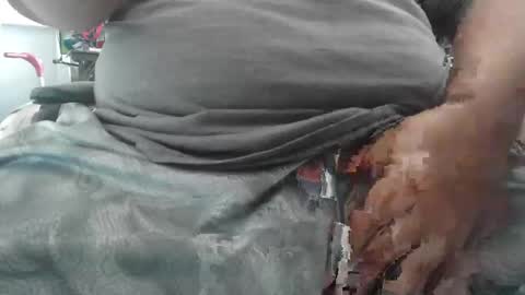 Snapshot of xxdadbod4ladiesxx chatting on March 2026 06:03:01 PM xxdadbod4ladiesxx online show from March 2026 06:03:01 PM