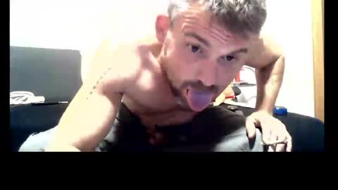Snapshot of xxdirty_slut_boyxx chatting on June 2026 10:45:02 PM xxdirty_slut_boyxx online show from June 2026 10:45:02 PM