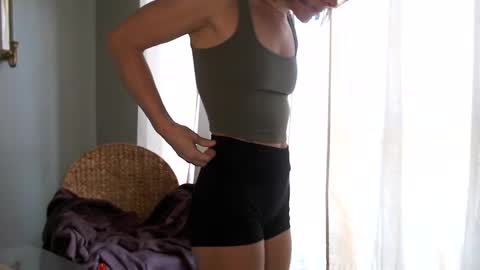 HOTWIFE MILF XXEMBERRAEXX online show from September 2025 02:16:01 PM