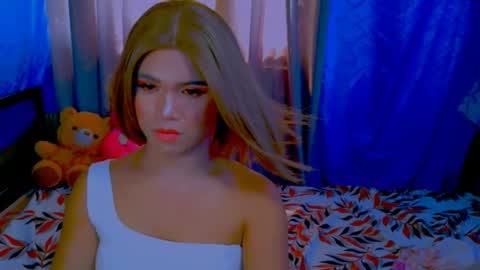 Fiona online show from May 2026 06:42:01 AM