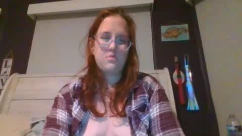 Snapshot of xxfrecklez chatting on February 2026 05:24:01 AM xxfrecklez online show from February 2026 05:24:01 AM