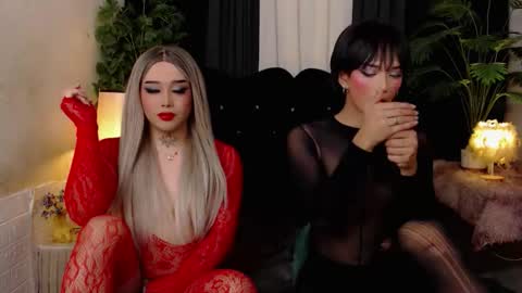 Sophie online show from October 2025 10:16:02 AM