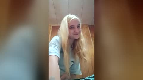 Snapshot of xxjessiebugxx chatting on June 2026 05:14:01 AM xxjessiebugxx online show from June 2026 05:14:01 AM
