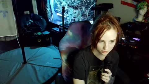 Lilith online show from April 2026 01:42:02 AM