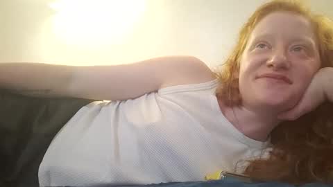 Snapshot of xxmariebliss chatting on June 2026 02:39:01 AM xxmariebliss online show from June 2026 02:39:01 AM