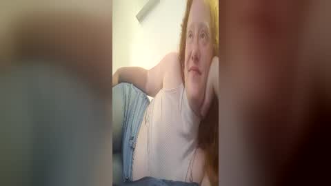 Snapshot of xxmariebliss chatting on June 2026 02:24:02 AM xxmariebliss online show from June 2026 02:24:02 AM