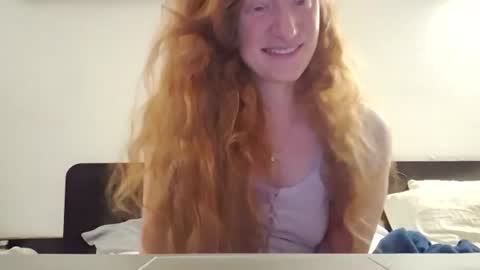 Snapshot of xxmariebliss chatting on June 2026 03:09:01 AM xxmariebliss online show from June 2026 03:09:01 AM