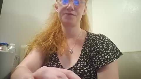 Snapshot of xxmariebliss chatting on July 2026 11:58:02 AM xxmariebliss online show from July 2026 11:58:02 AM