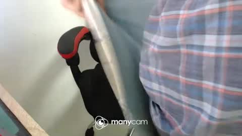 Snapshot of xxmonsterbigcockxx chatting on November 2025 01:39:01 AM Kaycee online show from November 2025 01:39:01 AM