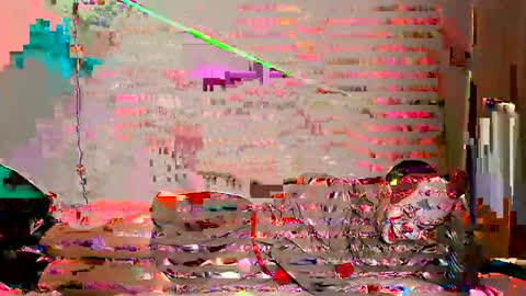 Snapshot of xxsddf chatting on November 2025 01:40:01 AM Tonnny online show from November 2025 01:40:01 AM