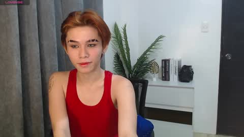 Snapshot of xxsebastian18 chatting on January 2025 09:44:02 AM seb online show from January 2025 09:44:02 AM