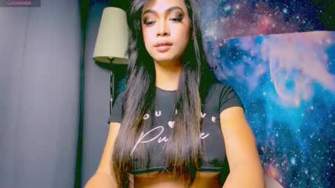 Lara online show from January 2025 10:08:02 PM