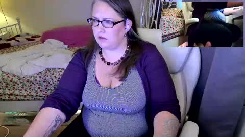 Snapshot of xxstrawberryjanexx chatting on June 2026 03:12:01 AM Strawberry Jane online show from June 2026 03:12:01 AM
