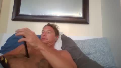 Snapshot of xxxelentdick chatting on January 2025 12:09:02 AM deeeeznutz online show from January 2025 12:09:02 AM