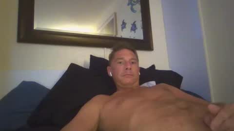 Snapshot of xxxelentdick chatting on January 2025 12:29:02 PM deeeeznutz online show from January 2025 12:29:02 PM