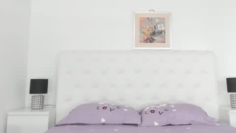 Elvira online show from March 2025 12:09:02 PM