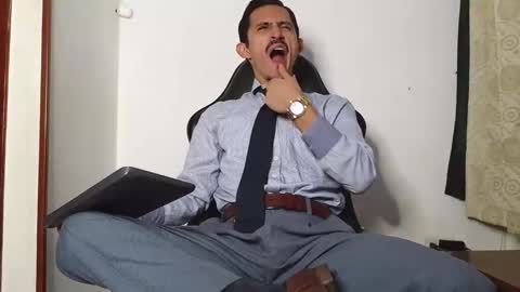 Kev online show from February 2026 07:40:01 PM