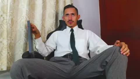Snapshot of xxxhome_alonexxx chatting on July 2026 07:40:01 PM Kev online show from July 2026 07:40:01 PM