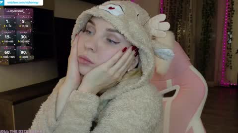 Snapshot of xxxhoneyxx chatting on November 2025 10:41:02 PM Onlyfanz online show from November 2025 10:41:02 PM