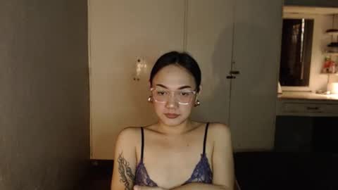 Melissa online show from November 2025 12:00:02 AM