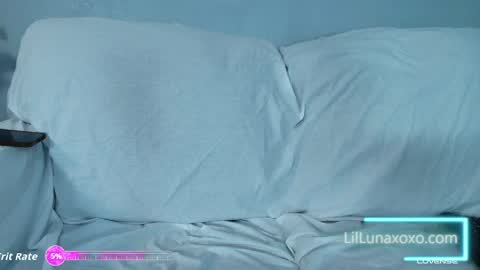 Snapshot of xxxvibesxo chatting on April 2026 02:24:02 AM Lil Luna online show from April 2026 02:24:02 AM
