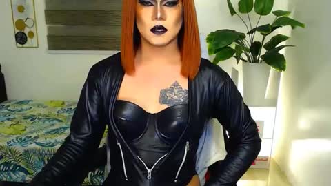 Snapshot of xyournightmarequeenx chatting on May 2026 10:11:02 AM QueenMarina online show from May 2026 10:11:02 AM