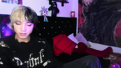 xzerox_ online show from December 2025 08:15:02 PM