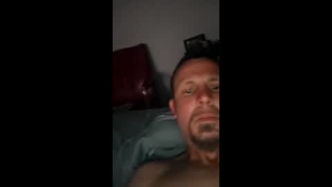 Snapshot of xzvwhsahogln chatting on March 2026 07:15:01 AM Renegade23 online show from March 2026 07:15:01 AM