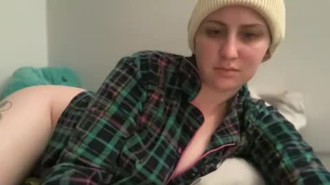 Snapshot of y0uvebeenjinxed chatting on September 2025 06:04:02 AM Jinx online show from September 2025 06:04:02 AM