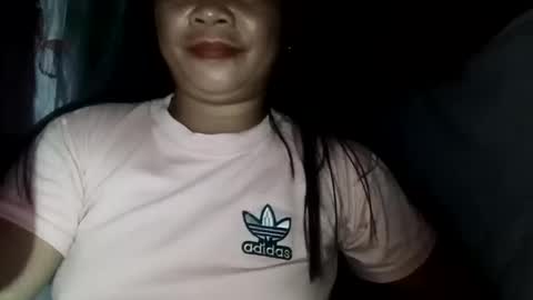 yadly143 online show from May 2026 06:09:01 PM