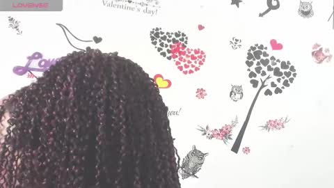 yailin_04 online show from May 2026 05:07:02 PM