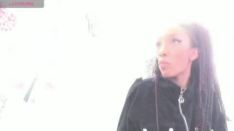 yailin_04 online show from May 2026 01:17:02 PM