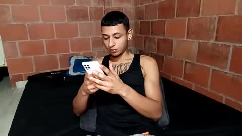 Yajz online show from October 2025 04:31:02 AM