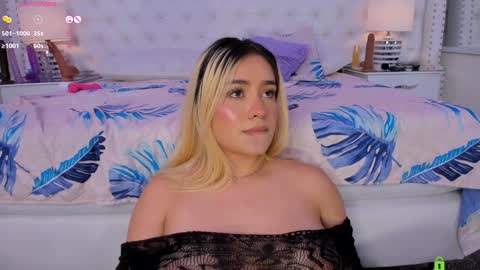 Snapshot of yaky_ chatting on December 2024 04:33:01 AM Yakeline online show from December 2024 04:33:01 AM