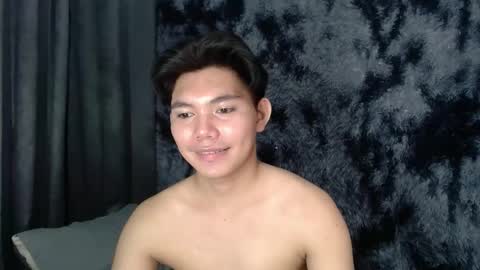 Snapshot of yamati21 chatting on May 2026 04:42:01 AM Eian online show from May 2026 04:42:01 AM