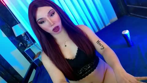 Snapshot of yan2xcumsalotxx chatting on February 2025 02:39:02 AM REYAN online show from February 2025 02:39:02 AM