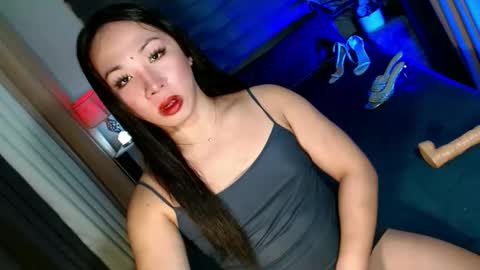 Snapshot of yan2xcumsalotxx chatting on September 2025 02:08:01 PM REYAN online show from September 2025 02:08:01 PM