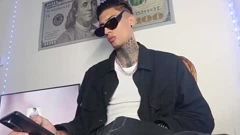 Yan online show from April 2026 02:42:02 AM