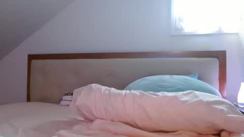 YARA online show from September 2025 04:45:02 PM