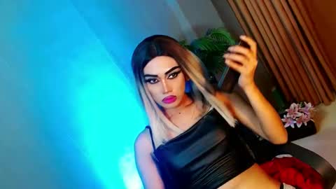 Snapshot of yasii19 chatting on February 2025 06:21:01 PM miss yasii online show from February 2025 06:21:01 PM