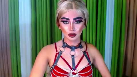 Snapshot of yasii19 chatting on September 2025 03:44:02 PM miss yasii online show from September 2025 03:44:02 PM