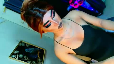 Snapshot of yasii19 chatting on October 2025 03:46:02 PM miss yasii online show from October 2025 03:46:02 PM