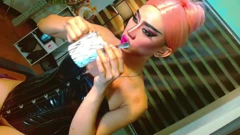 miss yasii online show from July 2026 12:40:01 PM